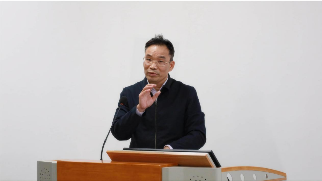 必威举行第二班主任见面会